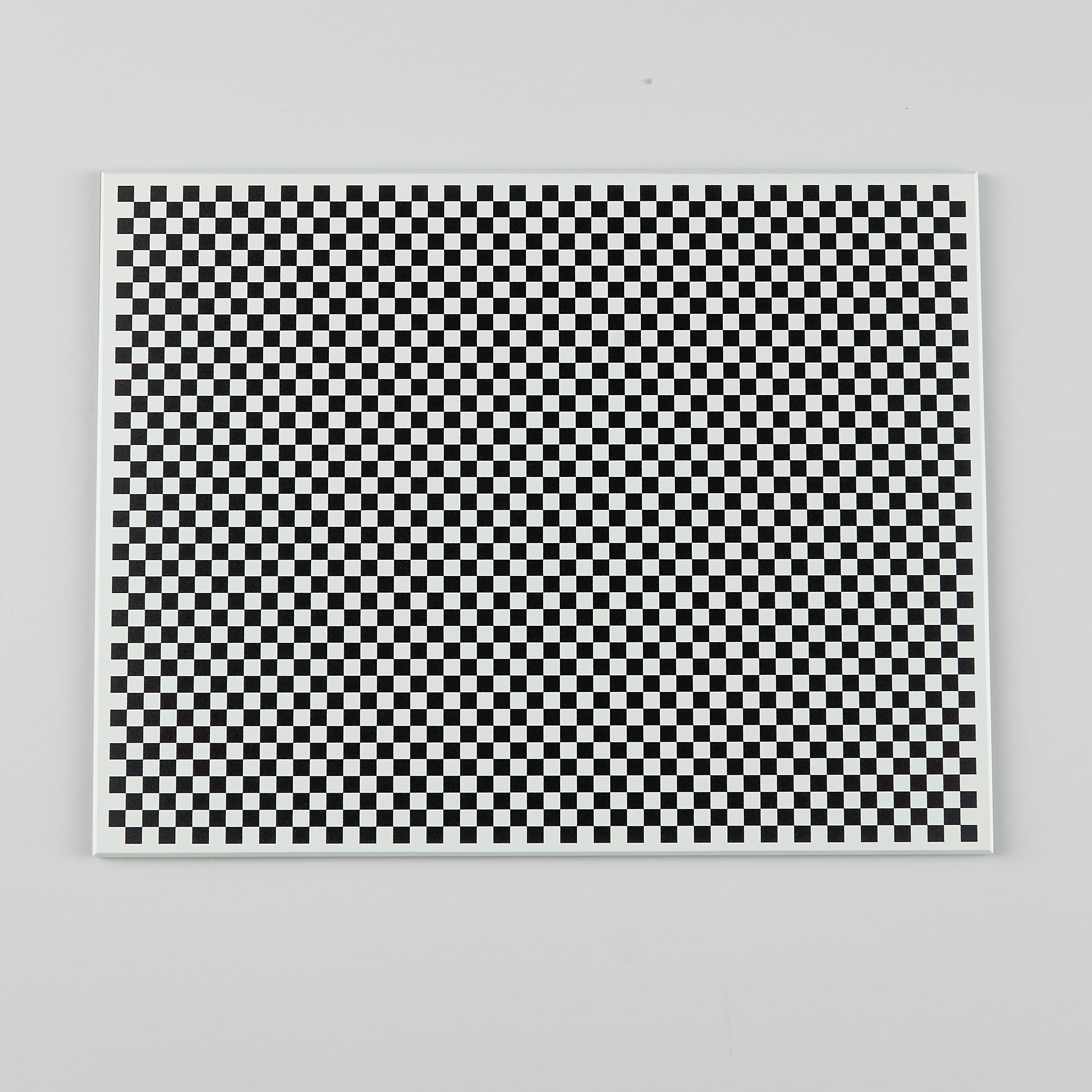 Aplikace a perspektiva optické kalibrační desky v automobilovém průmyslu